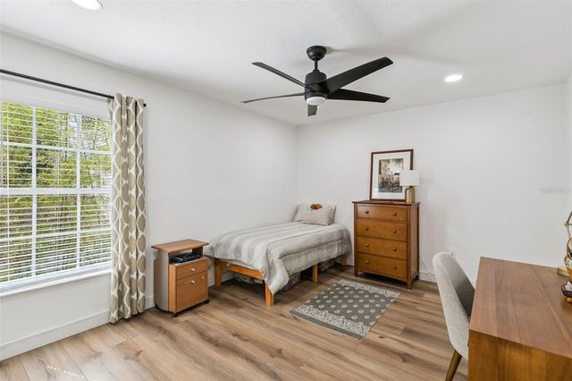 496 W PAR STREET 496, Orlando, FL 32804