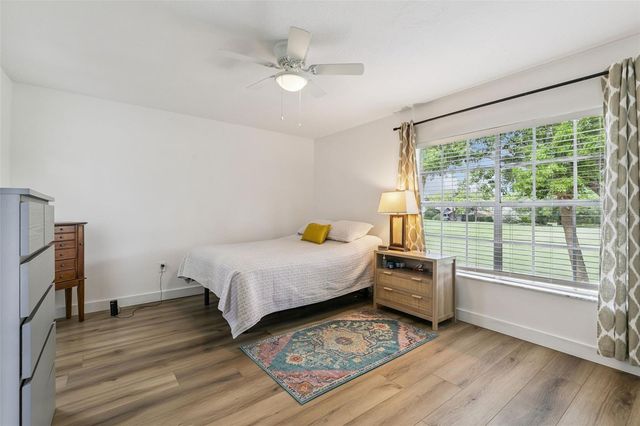 496 W PAR STREET 496, Orlando, FL 32804