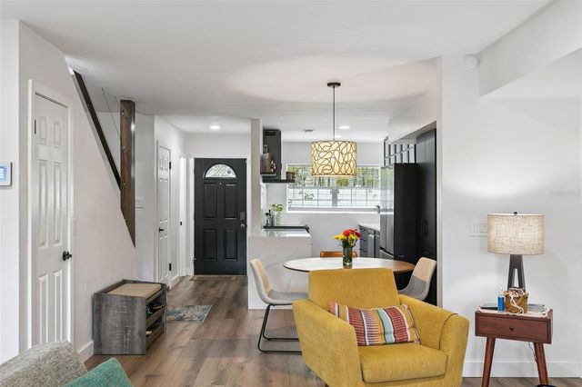 496 W PAR STREET 496, Orlando, FL 32804