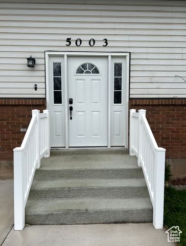 5003 S 2825 W, Roy, UT 84067