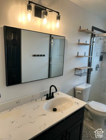 5003 S 2825 W, Roy, UT 84067