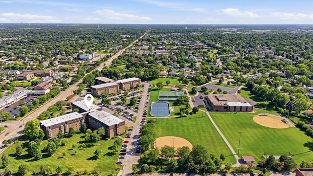 220 S Roselle Road 524, Schaumburg, IL 60193