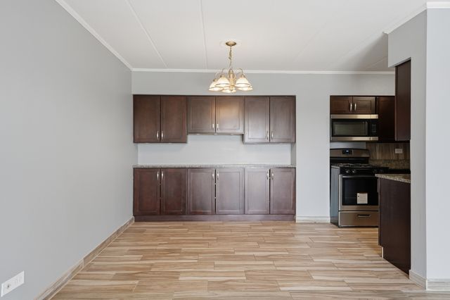 220 S Roselle Road 524, Schaumburg, IL 60193