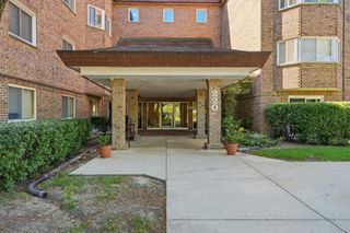 220 S Roselle Road 524, Schaumburg, IL 60193