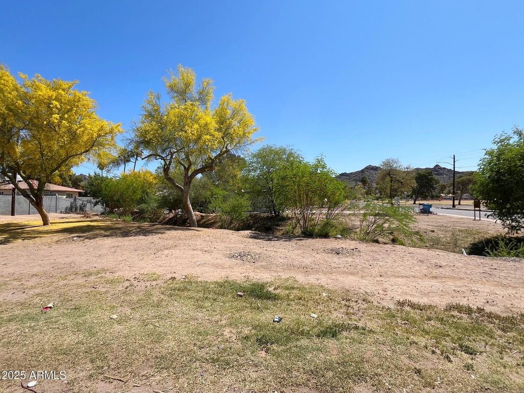 9007 N 11TH Street 35, Phoenix, AZ 85020 — exterior