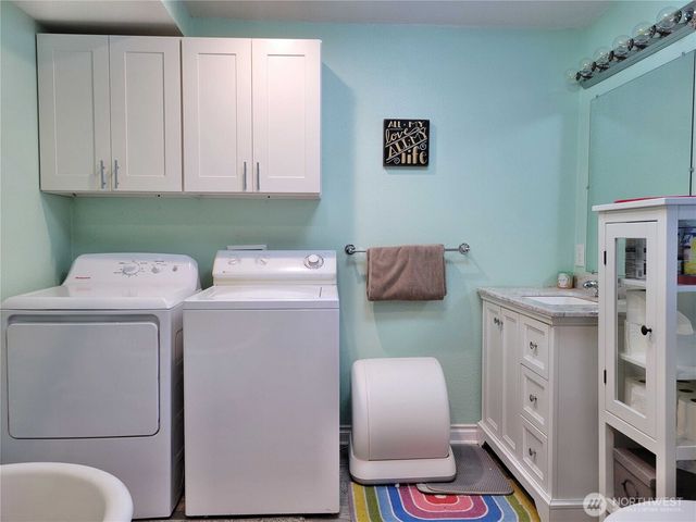 301 Winston Creek Road, Mossyrock, WA 98564