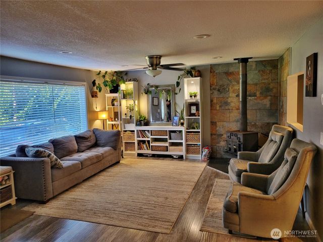 301 Winston Creek Road, Mossyrock, WA 98564