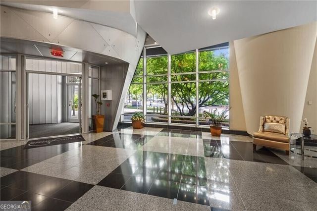 3338 Peachtree Road 2005, Atlanta, GA 30326