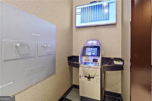 3338 Peachtree Road 2005, Atlanta, GA 30326