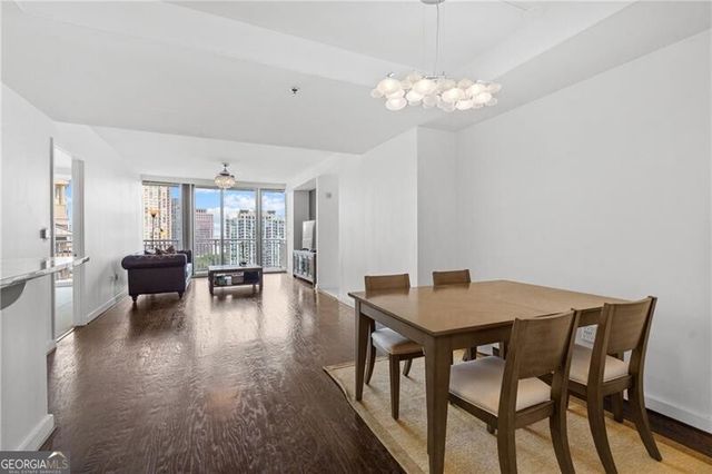 3338 Peachtree Road 2005, Atlanta, GA 30326