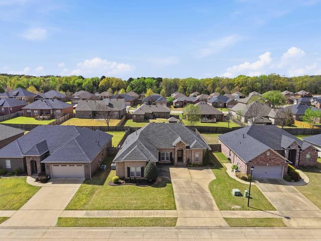 1155 Calloway Drive, Conway, AR 72034