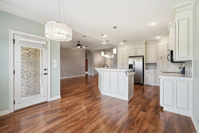 1155 Calloway Drive, Conway, AR 72034