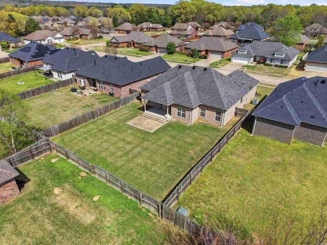 1155 Calloway Drive, Conway, AR 72034