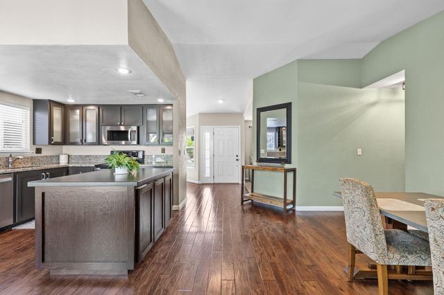 611 Treese Way, Roseville, CA 95678