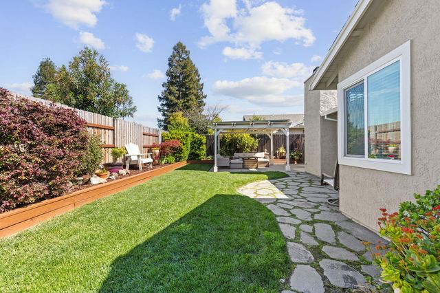 611 Treese Way, Roseville, CA 95678