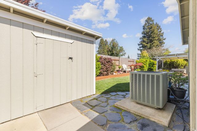 611 Treese Way, Roseville, CA 95678