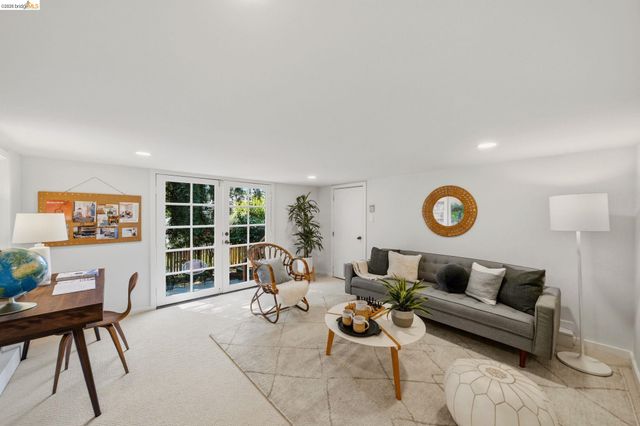 1788 San Lorenzo Ave, Berkeley, CA 94707