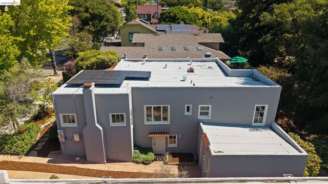 1788 San Lorenzo Ave, Berkeley, CA 94707