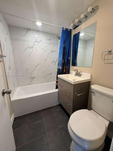 943 79th Ter 201, Miami Beach, FL 33141