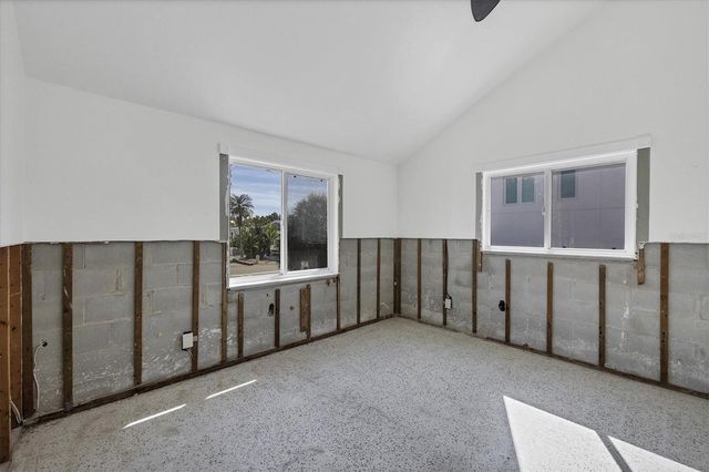 651 JUNGLE QUEEN WAY, Longboat Key, FL 34228