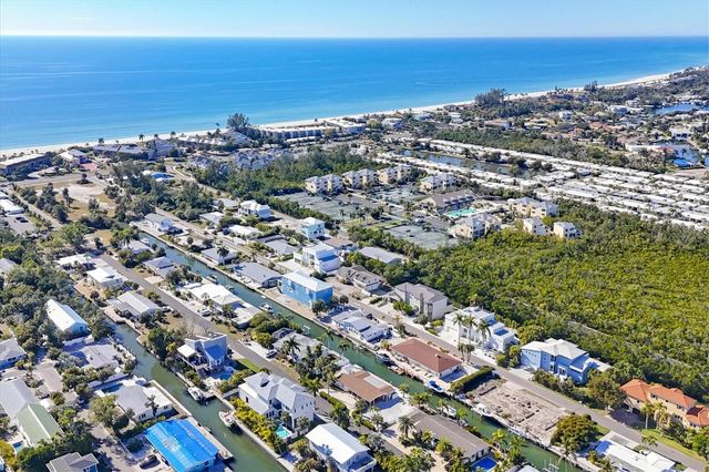 651 JUNGLE QUEEN WAY, Longboat Key, FL 34228