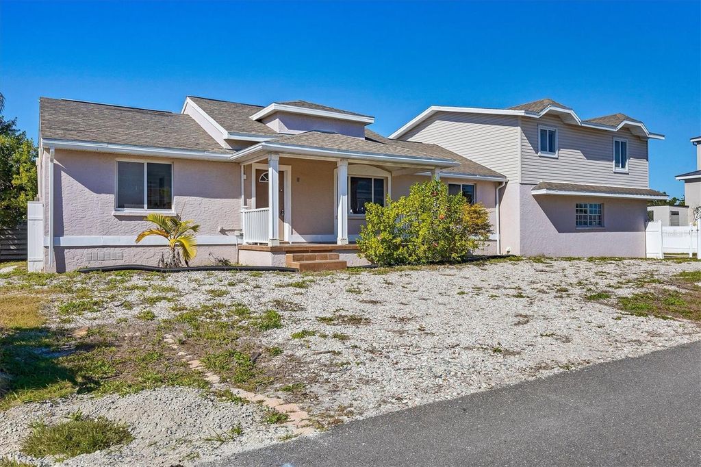 651 JUNGLE QUEEN WAY, Longboat Key, FL 34228