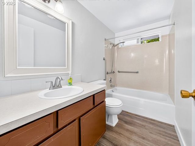 1307 SHERRI Ct, West Linn, OR 97068