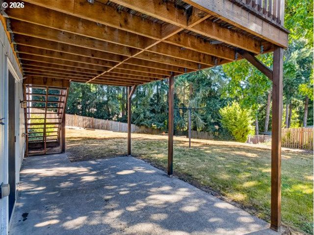 1307 SHERRI Ct, West Linn, OR 97068