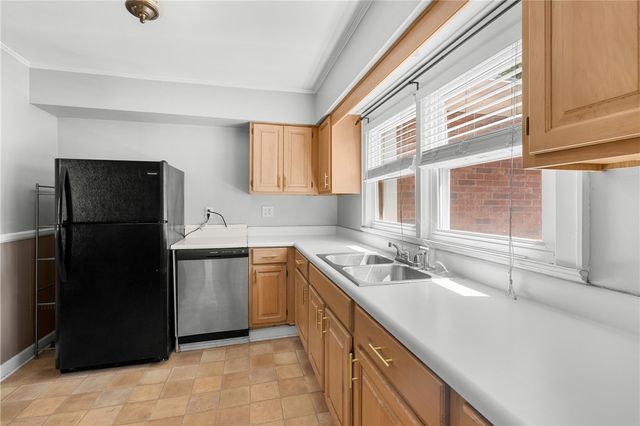 609 Issaqueena Trail, Central, SC 29630
