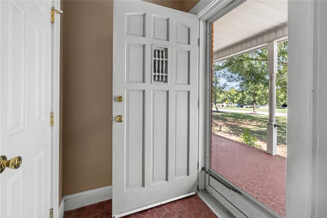 609 Issaqueena Trail, Central, SC 29630