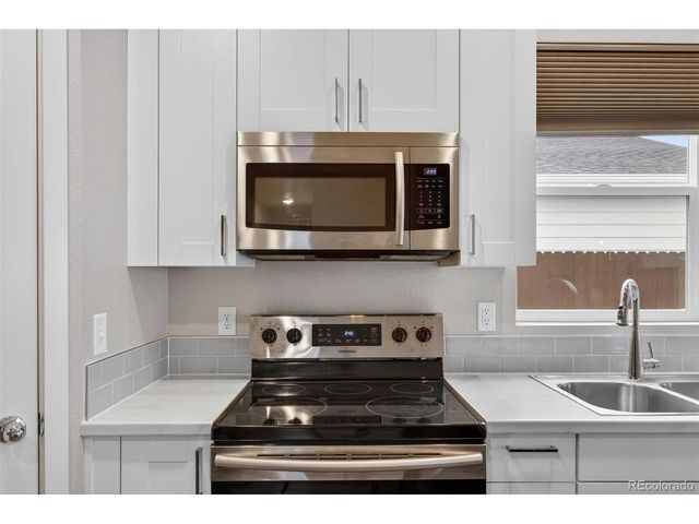 702 S Fulton Ave, Fort Lupton, CO 80621