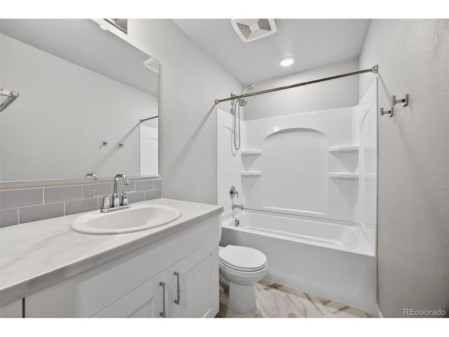 702 S Fulton Ave, Fort Lupton, CO 80621