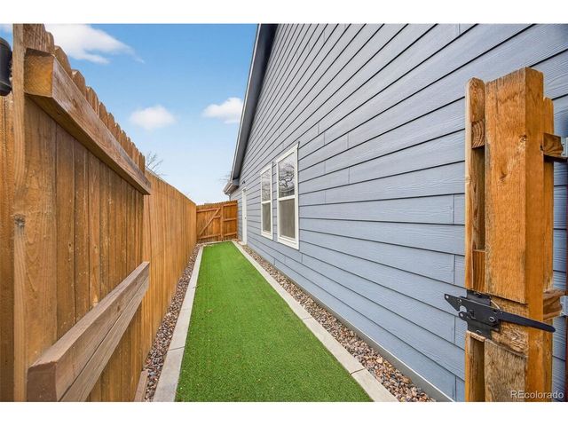 702 S Fulton Ave, Fort Lupton, CO 80621