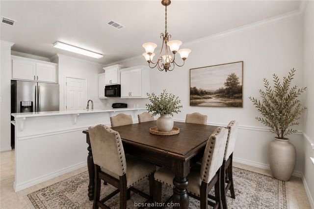 300 Forest Drive, College Station, TX 77840