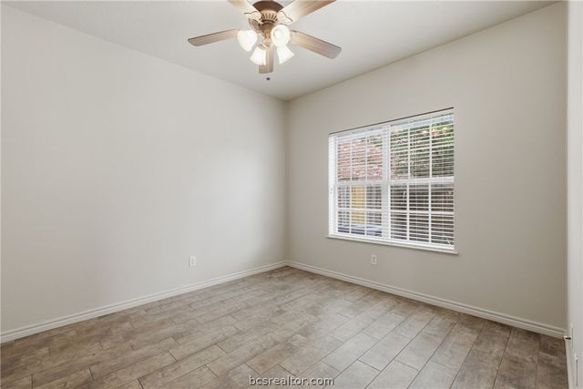 300 Forest Drive, College Station, TX 77840