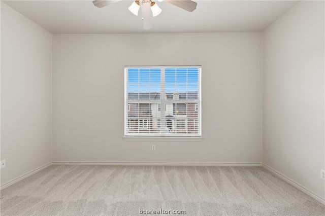 300 Forest Drive, College Station, TX 77840