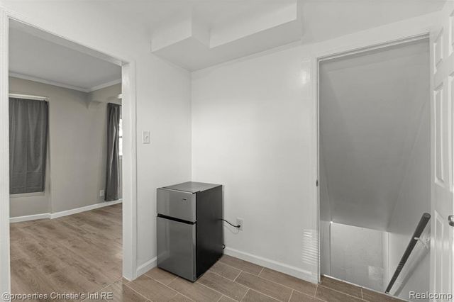10838 Nottingham Rd, Detroit, MI 48224