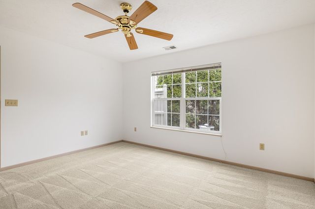 210 Whippoorwill Ln, Mansfield, OH 44906