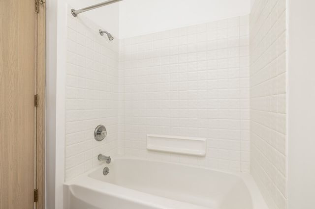 210 Whippoorwill Ln, Mansfield, OH 44906