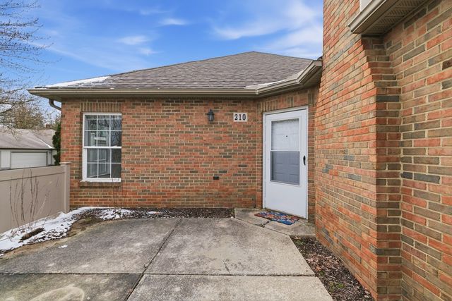 210 Whippoorwill Ln, Mansfield, OH 44906