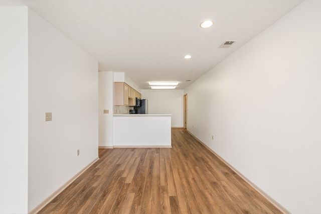 210 Whippoorwill Ln, Mansfield, OH 44906