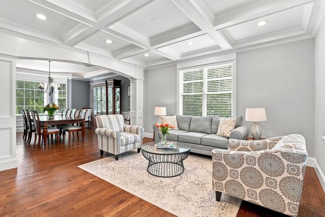 55 Rockwood Ln, Needham, MA 02492