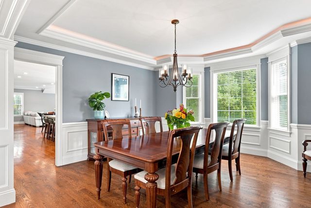 55 Rockwood Ln, Needham, MA 02492