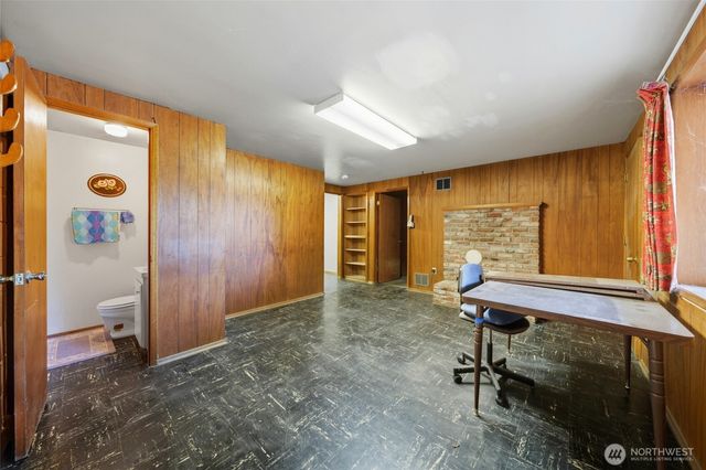 960 Brickner Rd, College Place, WA 99324