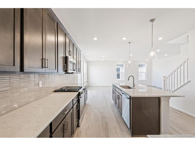 1111 Mourning Dove Ave, Erie, CO 80516
