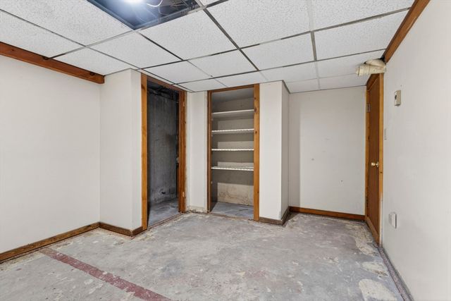 414 Fremont Rd, Chester, NH 03036