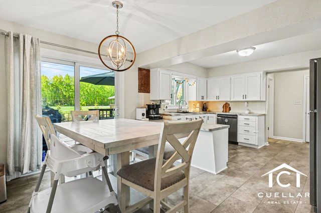 1860 Santa Maria Drive, Stevensville, MI 49127