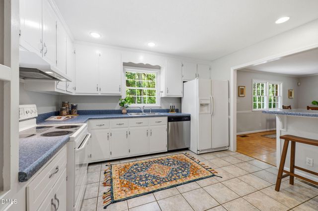 5825 Ridgeview Road, Durham, NC 27712