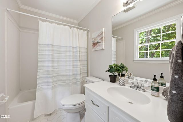 5825 Ridgeview Road, Durham, NC 27712