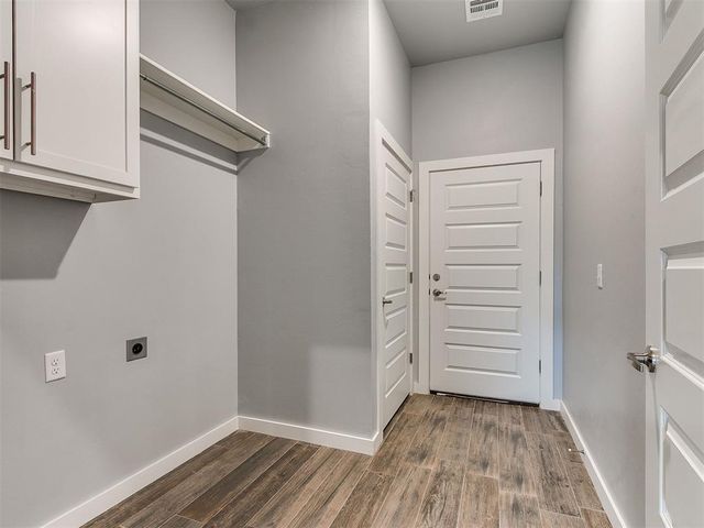 521 Remington Avenue, Jones, OK 73049